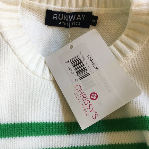 Runway Athletics Pickleball Sweater - Picture 9 of 13